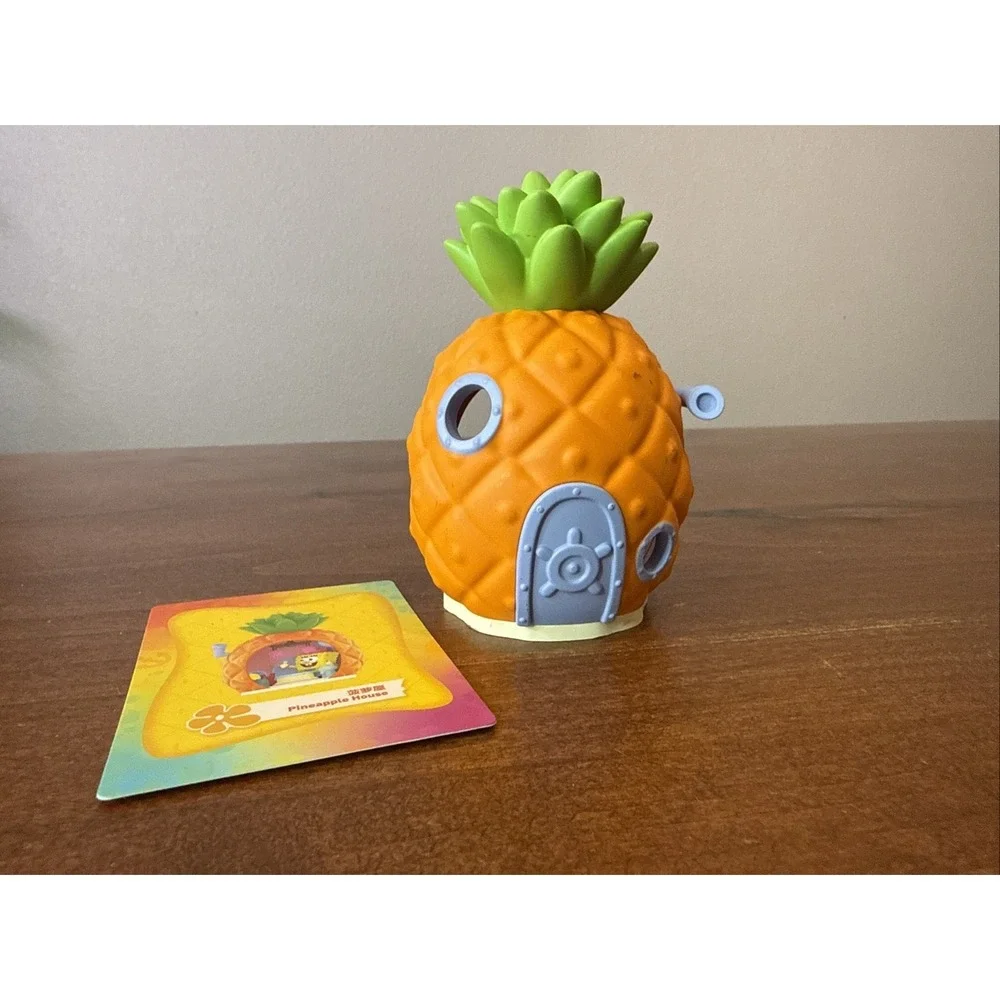 Pineapple House POP MART Spongebob Carnival Anniversary Mini Figure Toy